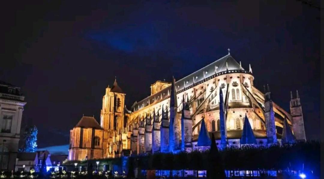 La Romantique Bourges Exterior photo